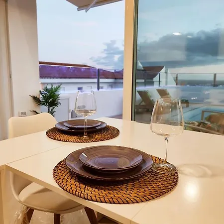 Fantastica Cusmano Con Piscina Privada 阿德耶