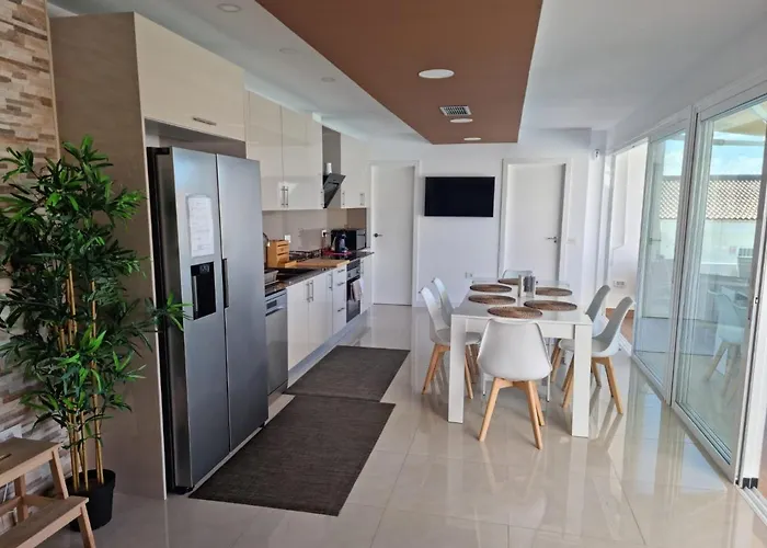 ヴィラ Villa Moderna En Costa Adeje Con Piscina Privada Y Cerca Del Siam Park